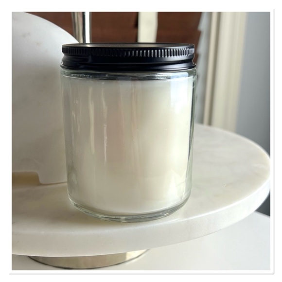 BATH & BODY WORKS 'Stress Relief' Eucalyptus/Spearmint Candle 🆕 - Picture 4 of 8